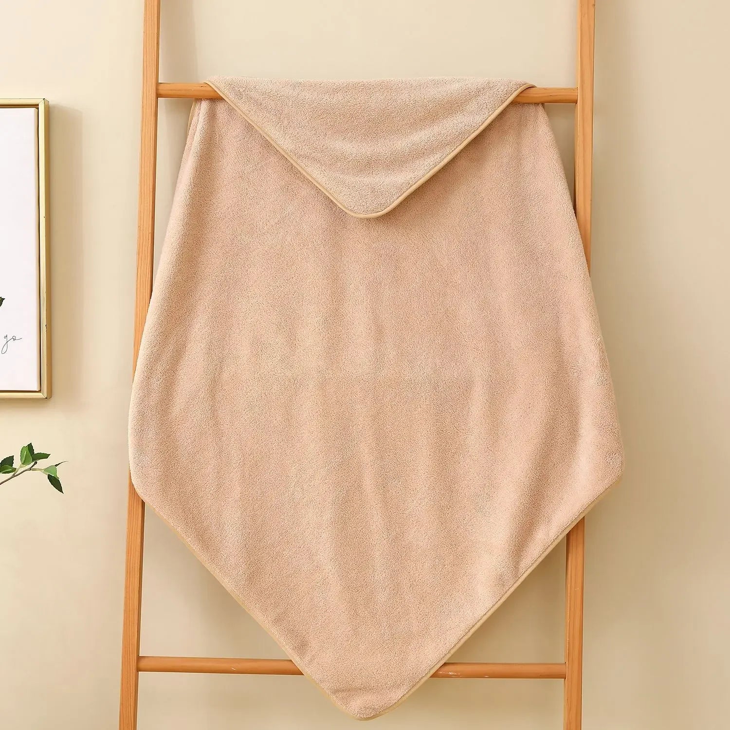 Peignoir Bébé Personnalisé – Cape de Bain à Capuche avec Broderie Prénom
